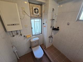 Sai Ying Pun - Yue Sun Mansion 08