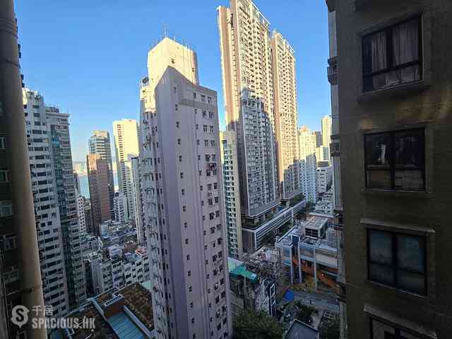Sai Ying Pun - Yue Sun Mansion 10