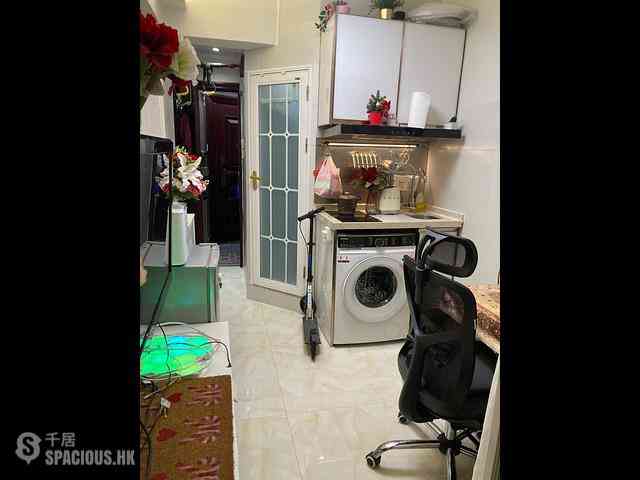 Wan Chai - 344-346, Lockhart Road 07