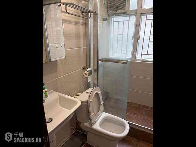 Sai Ying Pun - 35-39, Third Street 11