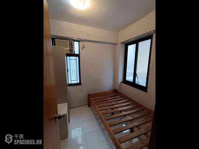 Wan Chai - Antung Building 06