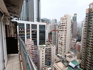 Wan Chai - Antung Building 09