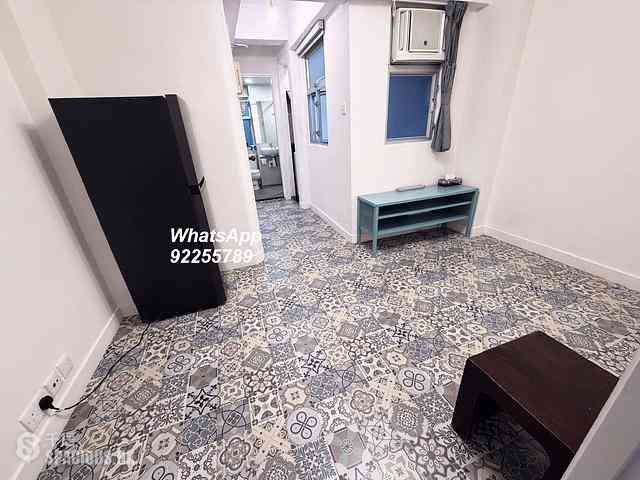 Sai Ying Pun - 84-84A First Street 01