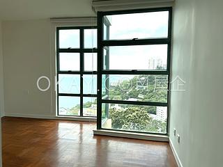 Pok Fu Lam - Bisney Terrace 06