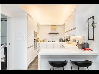 Pok Fu Lam - Bisney Terrace 08