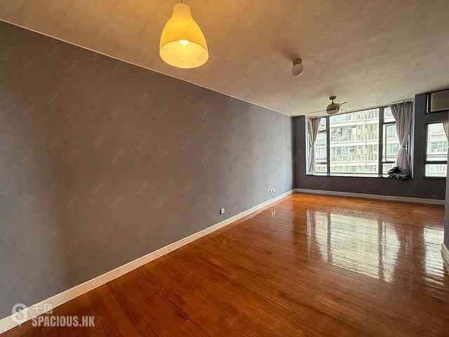 Central - Hollywood Terrace 01