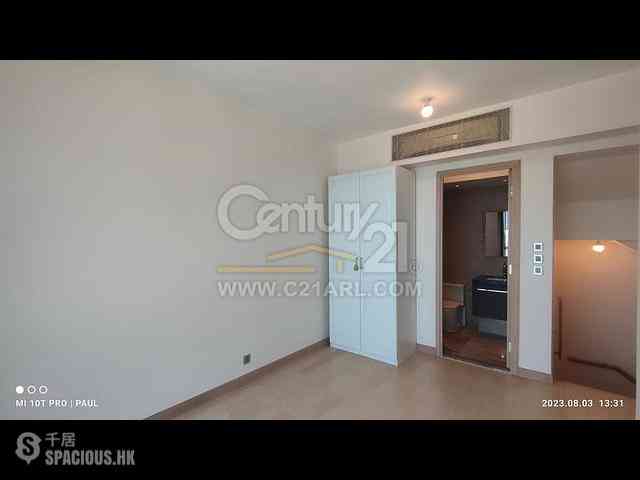Wong Chuk Hang - Marinella Block 2 14