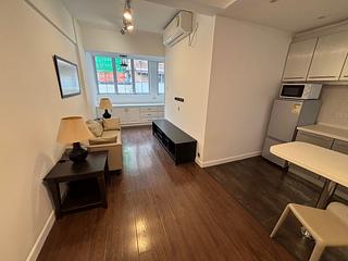 Poho - 170-172, Hollywood Road 08