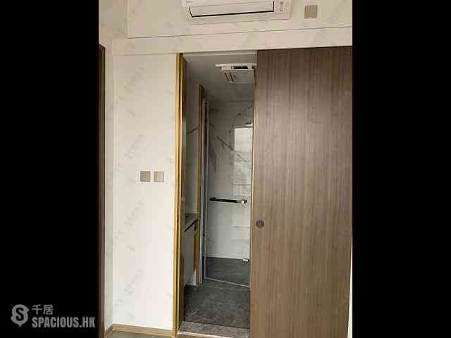 Sai Ying Pun - 5, Western Street 03