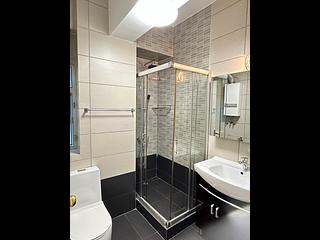 Mid Levels Central - Botanic Terrace Block B 16