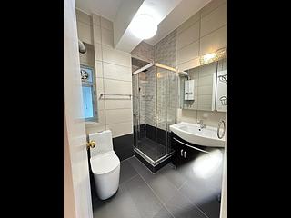 Mid Levels Central - Botanic Terrace Block B 18