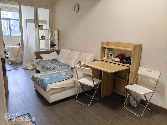 Wan Chai - Tak Fung House 06