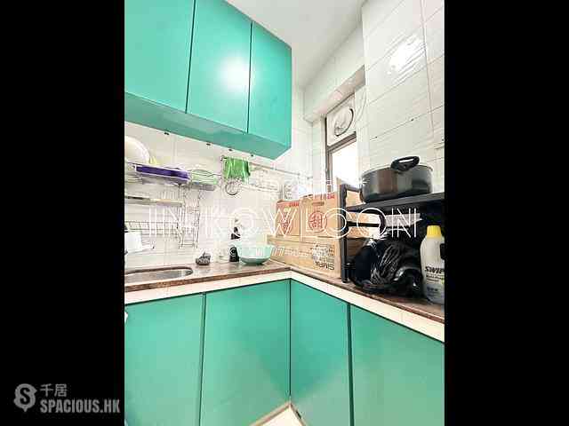 Mong Kok - Mansun House 04