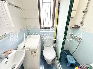 Mong Kok - Mansun House 07