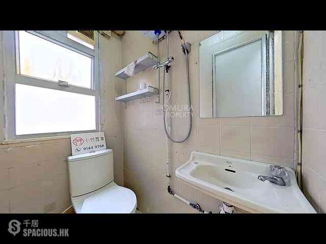 Ap Lei Chau - 10-12, Wai Fung Street 06