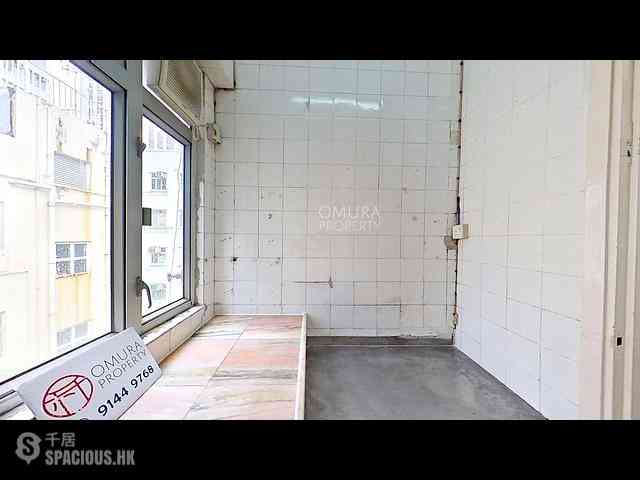 Ap Lei Chau - 10-12, Wai Fung Street 08