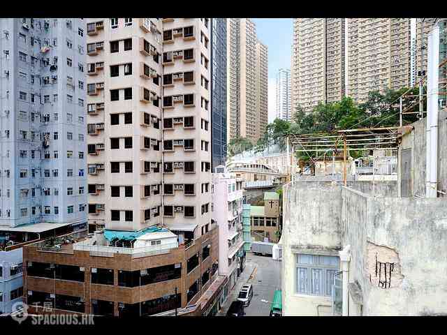 Ap Lei Chau - 10-12, Wai Fung Street 19