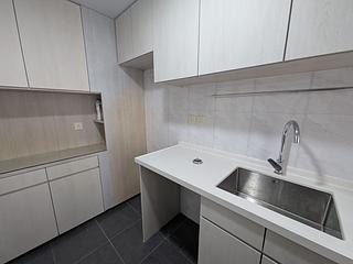 North Point - Luen Wo Apartments 05