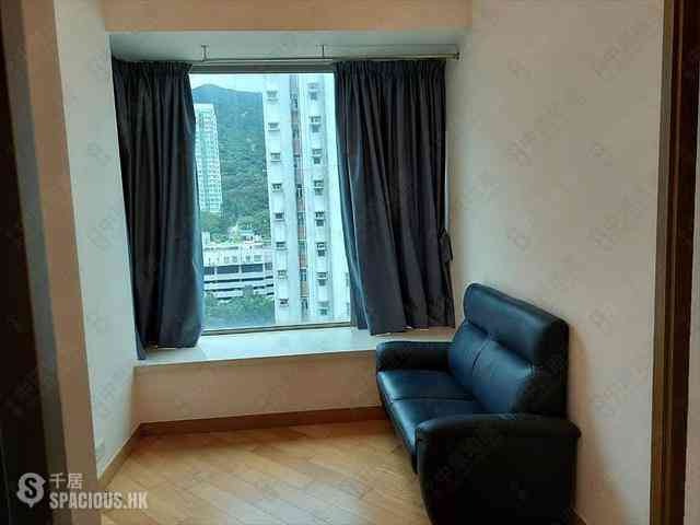 Shau Kei Wan - i・UniQ Residence 01