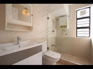 Discovery Bay - Discovery Bay Phase 5 Greenvale Village Greenburg Court (Block 2) 2 04