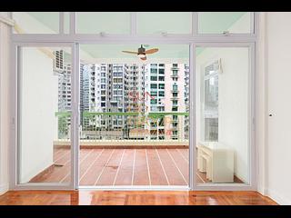 Mid Levels Central - Panorama 05