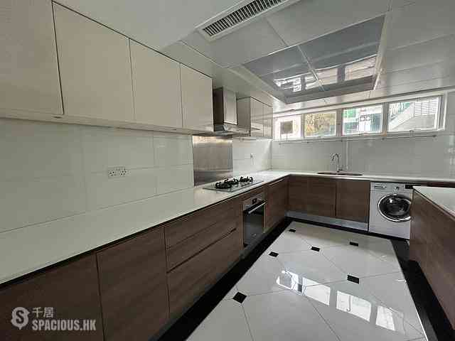 Pok Fu Lam - Villa Cecil Phase 3 Block 2 03