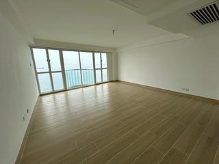 Pok Fu Lam - Villa Cecil Phase 3 Block 2 04