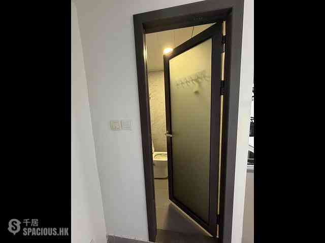 Mong Kok - Sun Hing Building 04