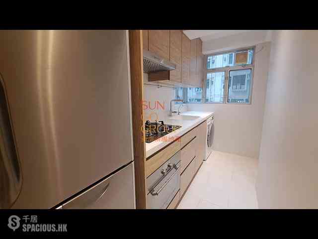Mid Levels Central - Cimbria Court 09