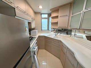 Tung Chung - Caribbean Coast Phase 3 Carmel Cove 06
