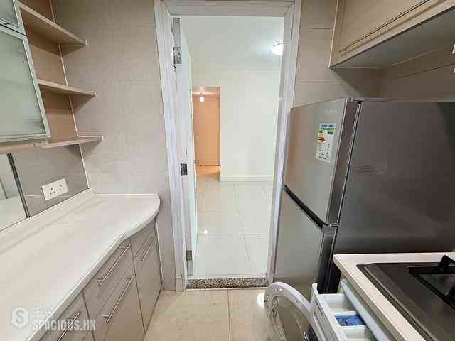 Tung Chung - Caribbean Coast Phase 3 Carmel Cove 08