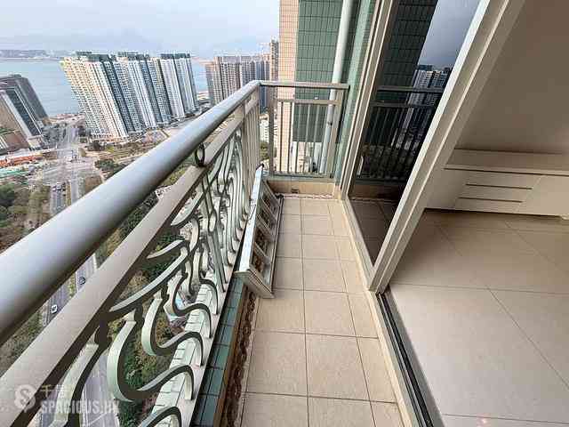 Tung Chung - Caribbean Coast Phase 4 Crystal Cove 01