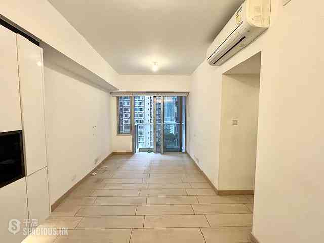 Tung Chung - Century Link Phase 1 Tower 3A 01
