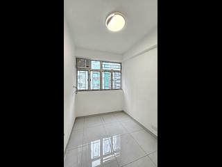 Wan Chai - Kwong Tak Mansion 02