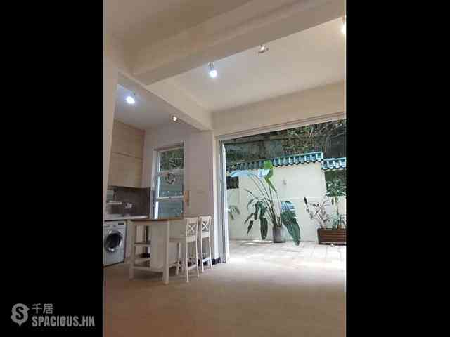 Kennedy Town - 19-21, Sands Street 01