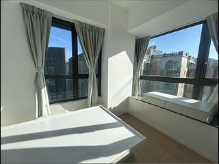 Shau Kei Wan - EAST 17 03