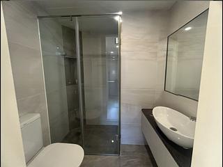 Shau Kei Wan - EAST 17 04