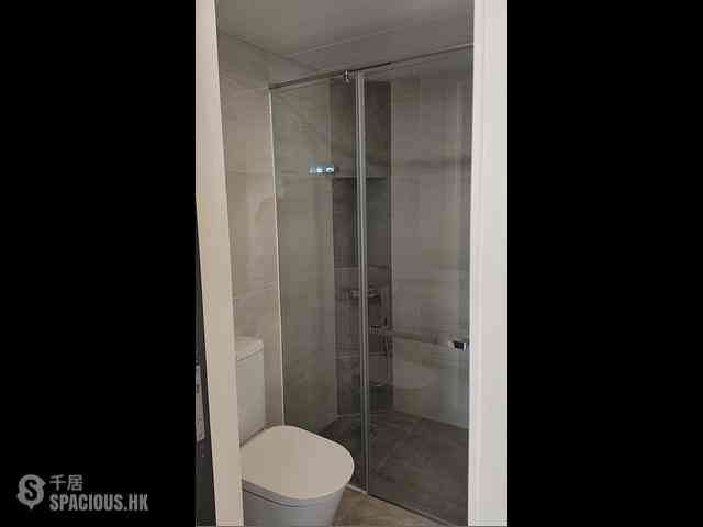 Shau Kei Wan - EAST 17 05