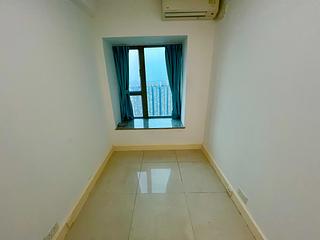Tung Chung - Coastal Skyline Phase 3 La Rossa 07