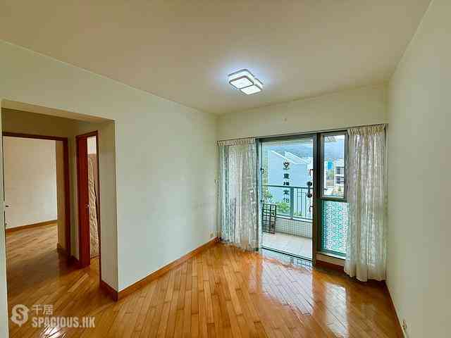 Tung Chung - Coastal Skyline Phase 3 La Rossa 11