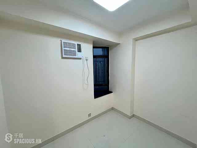 Quarry Bay - Kornhill Block Q 11