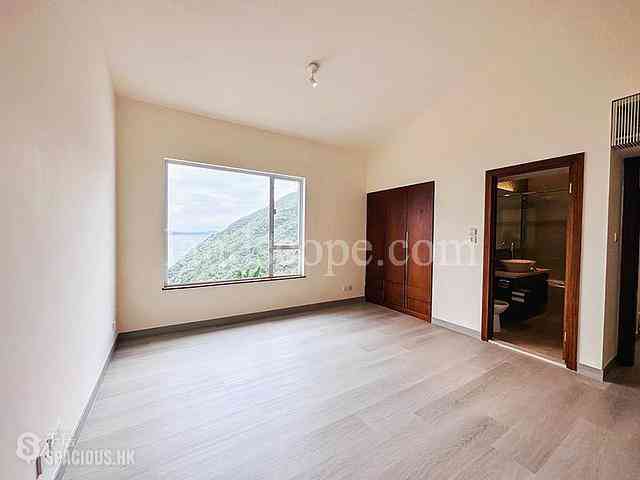 Chung Hom Kok - Horizon Ridge 07