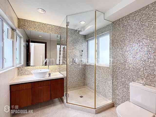 Chung Hom Kok - Horizon Ridge 11