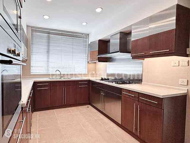 Chung Hom Kok - Horizon Ridge 12
