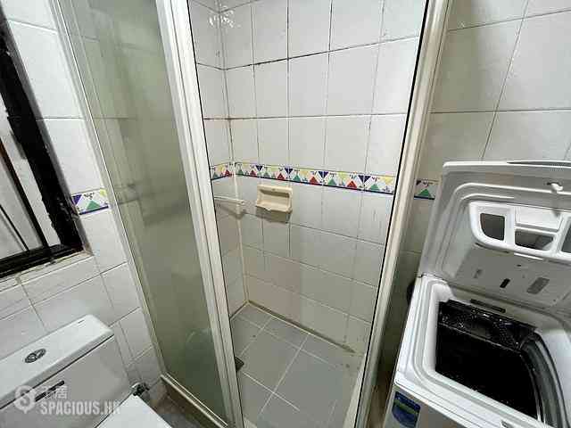 Quarry Bay - Kornhill Block P 10