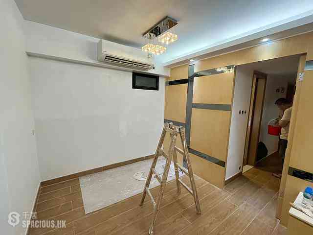 Quarry Bay - Kornhill Block N 03