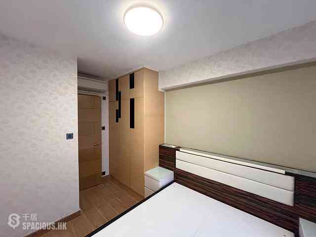 Quarry Bay - Kornhill Block N 06