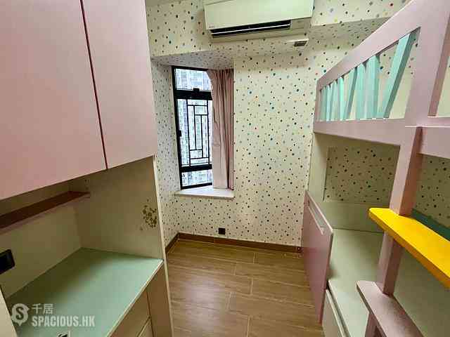 Quarry Bay - Kornhill Block N 12