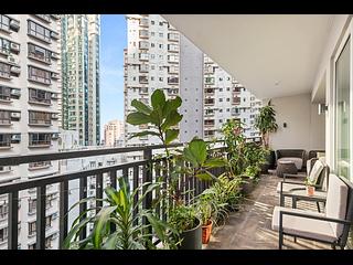 Mid Levels Central - Cliffview Mansions 02