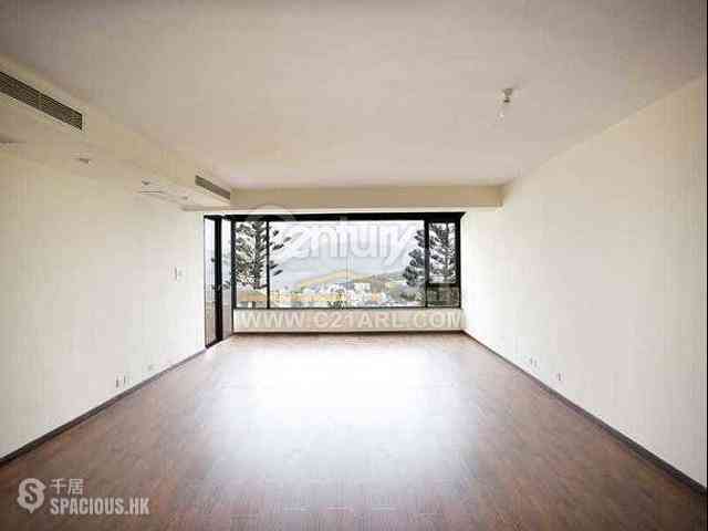 Chung Hom Kok - Cape Court 05
